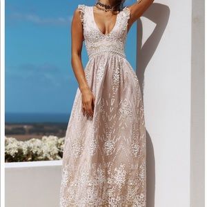 GOLD ON THE CEILING MAXI DRESS CHAMPAGNE